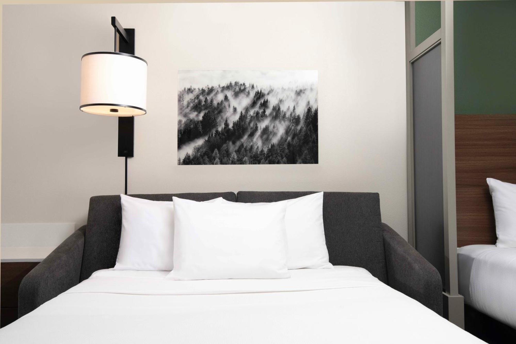 Hyatt Place Denver-South/Park Meadows Лоун Трий Екстериор снимка