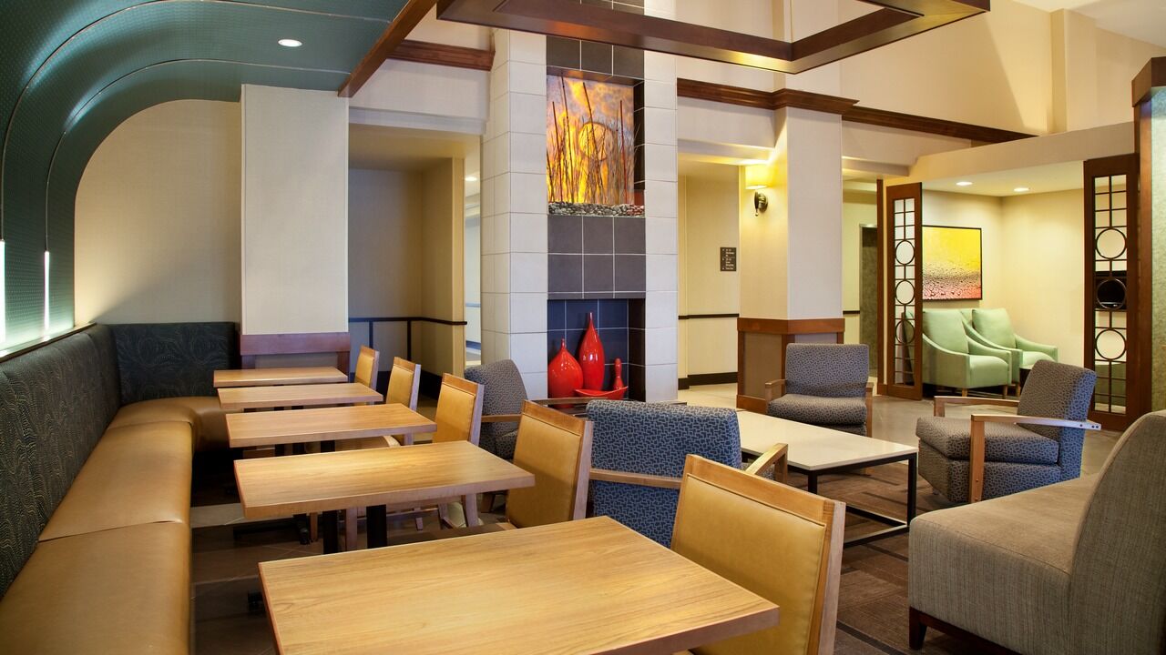 Hyatt Place Denver-South/Park Meadows Лоун Трий Екстериор снимка
